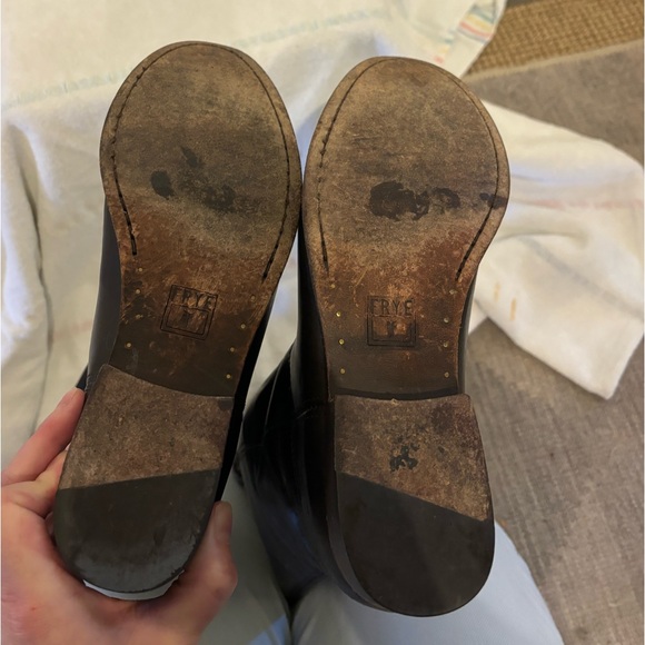 Frye Melissa knee-high leather riding boots, brown, size 8 wide calf. - Picture 3 of 8